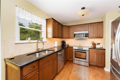 265 Ridings Cir, Macungie, PA 18062 - photo 6