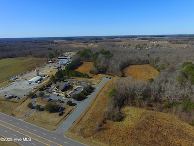 192 U S 158, Camden, NC 27921 - photo 2