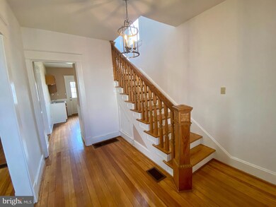 113 W 7th Ave, Ranson, WV 25438 - photo 3