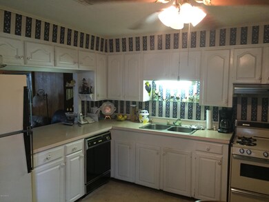 440 N 9th St, Eunice, LA 70535 - photo 4