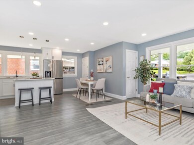 5811 84th Ave, New Carrollton, MD 20784 - photo 4