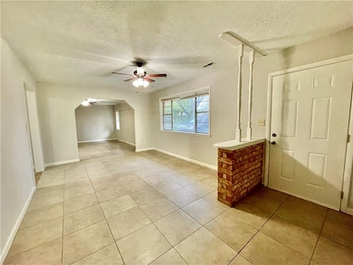 2002 Melissa Ln, Springdale, AR 72762 - photo 3