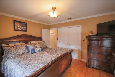 123 Curry Rd, Cranston, RI 02920 - photo 6