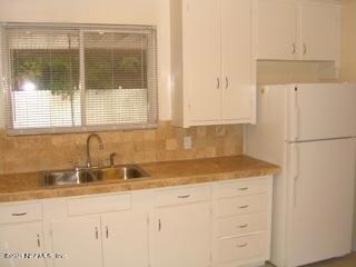 4410 Biddy Ln W, Jacksonville, FL 32210 - photo 3