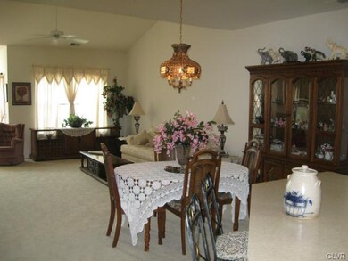 Dinning area to Living room from Kitchen counter.