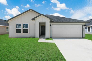 1028 Great Barracuda Ln, Alvin, TX 77511 - photo 2