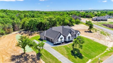 1023 Glenoaks Dr, Weatherford, TX 76088 - photo 5