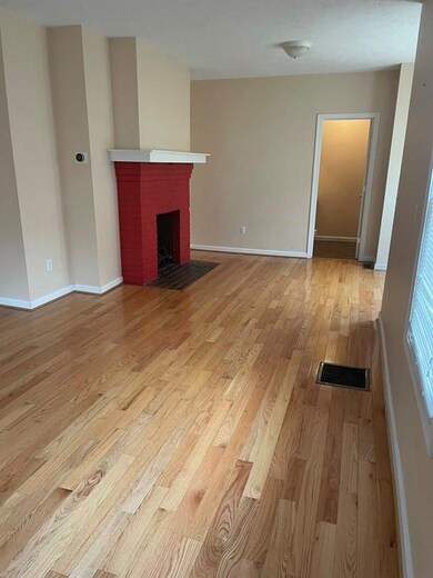 22 Burr St, Springfield, MA 01109 - photo 7