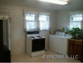 Bonus Rm Right off Kitchen
