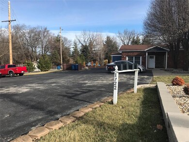 1722 Cross St unit C, O'Fallon, IL 62269 - photo 3