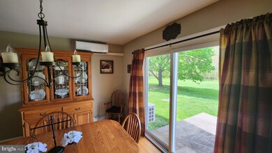 2988 Bedminster Rd, Perkasie, PA 18944 - photo 5