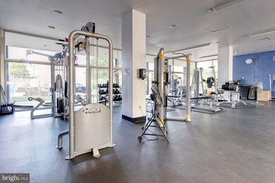 1311 Delaware Ave SW unit 833 S, Washington, DC 20024 - photo 2