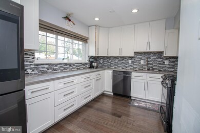 4147 Pleasant Meadow Ct unit 94C, Chantilly, VA 20151 - photo 7