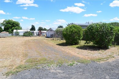 8520 Charles Rd NE, Moses Lake, WA 98837 - photo 4