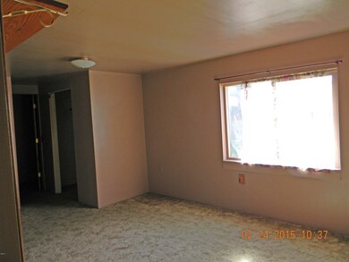 2415 9th St & weekly N photos 020.JPG