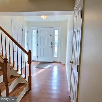 21245 Bunyan Cir, Germantown, MD 20876 - photo 3