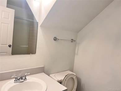 3561 S Kittredge St unit B, Aurora, CO 80013 - photo 7