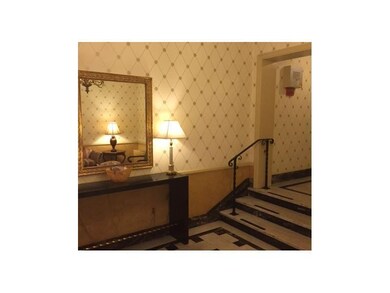 Lobby/Reception.