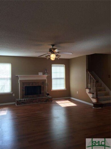 Great Room with Fireplace