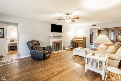 3711 E 57th St, Indianapolis, IN 46220 - photo 4