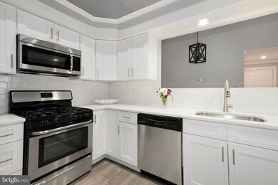 8317K Bluebird Way unit 8317K, Lorton, VA 22079 - photo 7