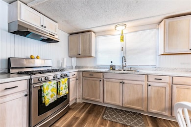 1612 Spring Dr, Lakeland, FL 33801 - photo 6