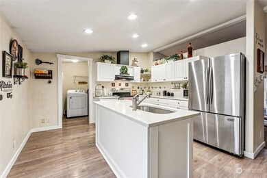 8633 Cascara Ct, Yelm, WA 98597 - photo 4