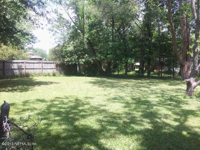 6445 Burgundy Rd S, Jacksonville, FL 32210 - photo 3