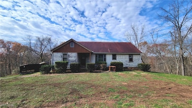 641 Warren Chapel Rd, Fleming, OH 45729 - photo 6