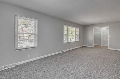 223 Mclaurin Dr, Asheboro, NC 27203 - photo 2