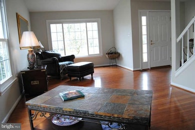 13180 Ladybank Ln, Herndon, VA 20171 - photo 6