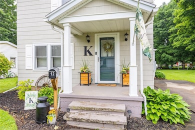 Inviting Entryway