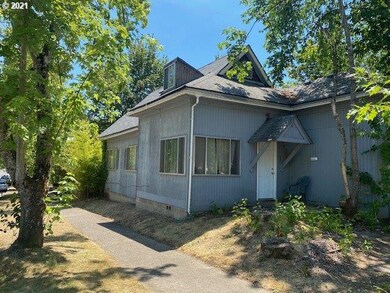 990 E 23rd Ave, Eugene, OR 97405 - photo 2