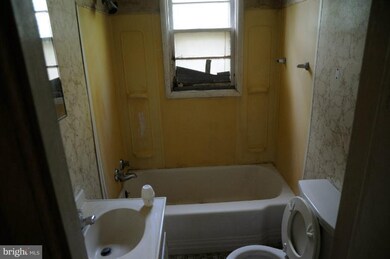 3405 Frankford Ave, Baltimore, MD 21214 - photo 7