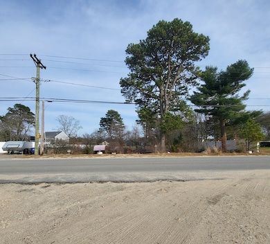 81 Maple Springs Rd, Wareham, MA 02571 - photo 3