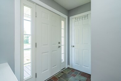 69 Harrow Rd, Springfield, MA 01118 - photo 2