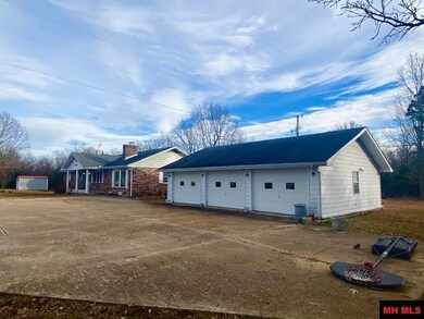 4753 Old Military Rd, Mountain Home, AR 72653 - photo 2