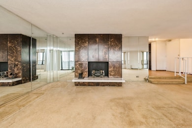 5471 S Hyde Park Blvd unit 16AB, Chicago, IL 60615 - photo 3