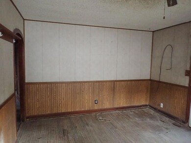 1536 2nd Ave N, Windom, MN 56101 - photo 6