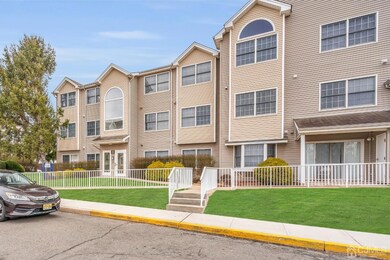 1119 Edpas Rd, New Brunswick, NJ 08901 - photo 2