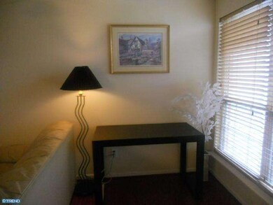 312 Wendover Dr, Norristown, PA 19403 - photo 7