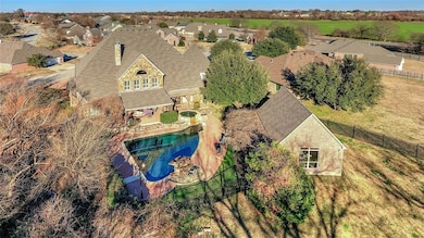 Welcome to your Beautiful Estate on 2 Acres with full Guest House or Home Office