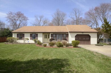 23 Philips Mill Dr, Middletown, NJ 07748 - photo 3