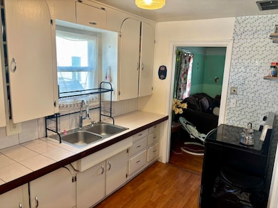 2546 Applegate Ave, Klamath Falls, OR 97601 - photo 7