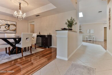 46 Winding Creek D:R foyer_websize
