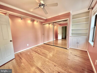 2310 Ashmead Place NW unit 108, Washington, DC 20009 - photo 6