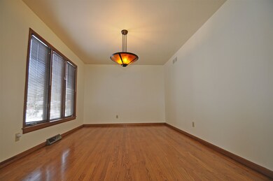 52145 Farmington Square Rd, Granger, IN 46530 - photo 6