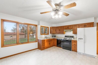 44 Charles City Rd, Nashua, IA 50658 - photo 5