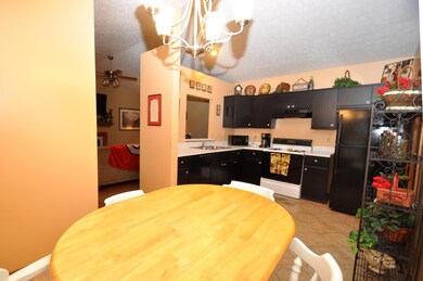 Eat in Space to Kitchen