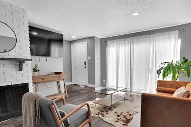 17210 Imperial Valley Dr unit 53, Houston, TX 77060 - photo 2